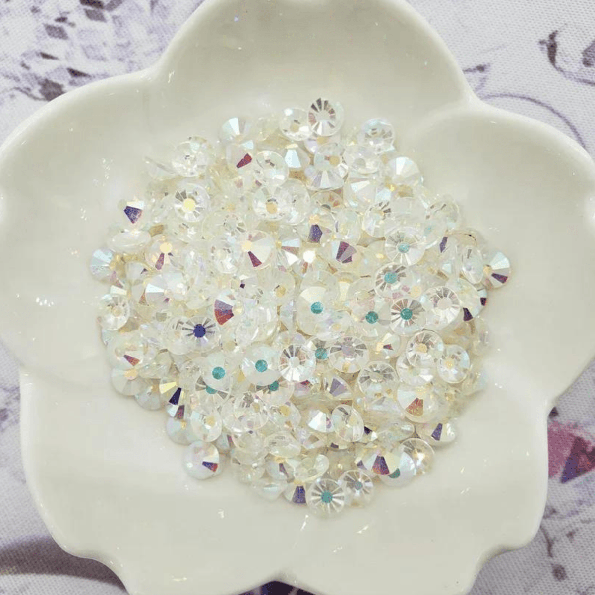 KiraKira™ Glass Rhinestones - TRANSPARENT AB - KiraKira